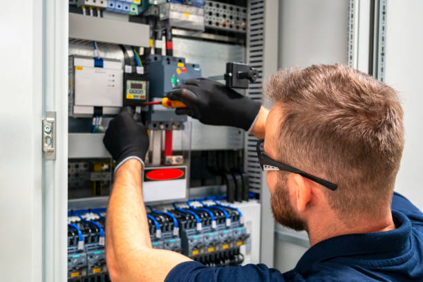 Best Licensed Electrician  in St Charles, IL