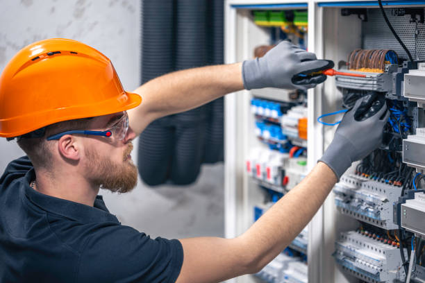 Best Affordable Emergency Electrician  in St Charles, IL